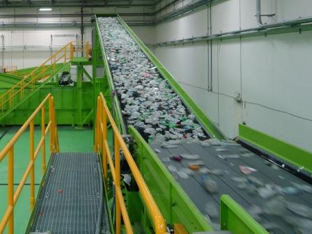 1637805928583231.jpg 垃圾處理分類(lèi)輸送 - 副本.jpg